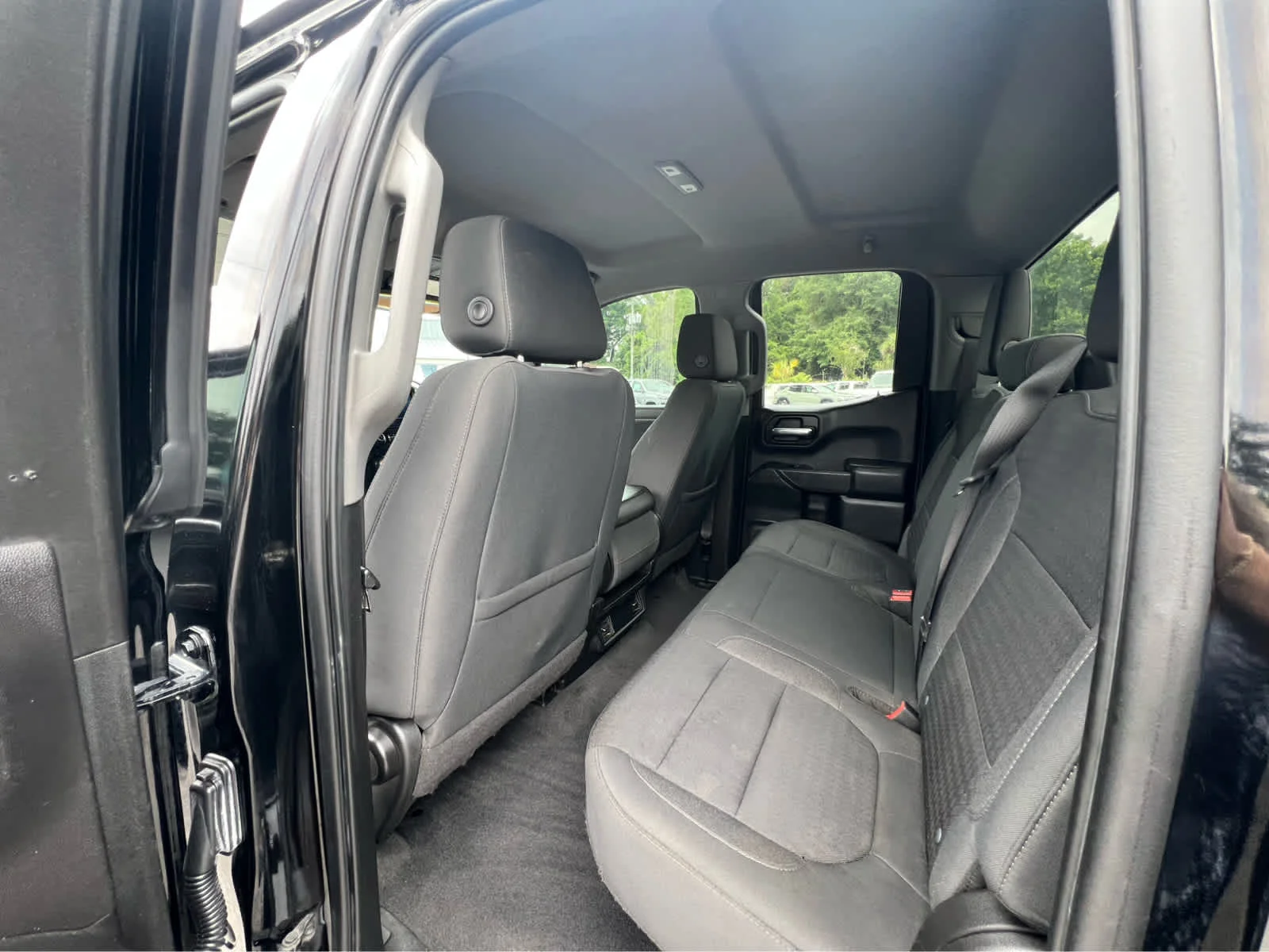 Used 2020 BLACK Chevrolet LT image 7