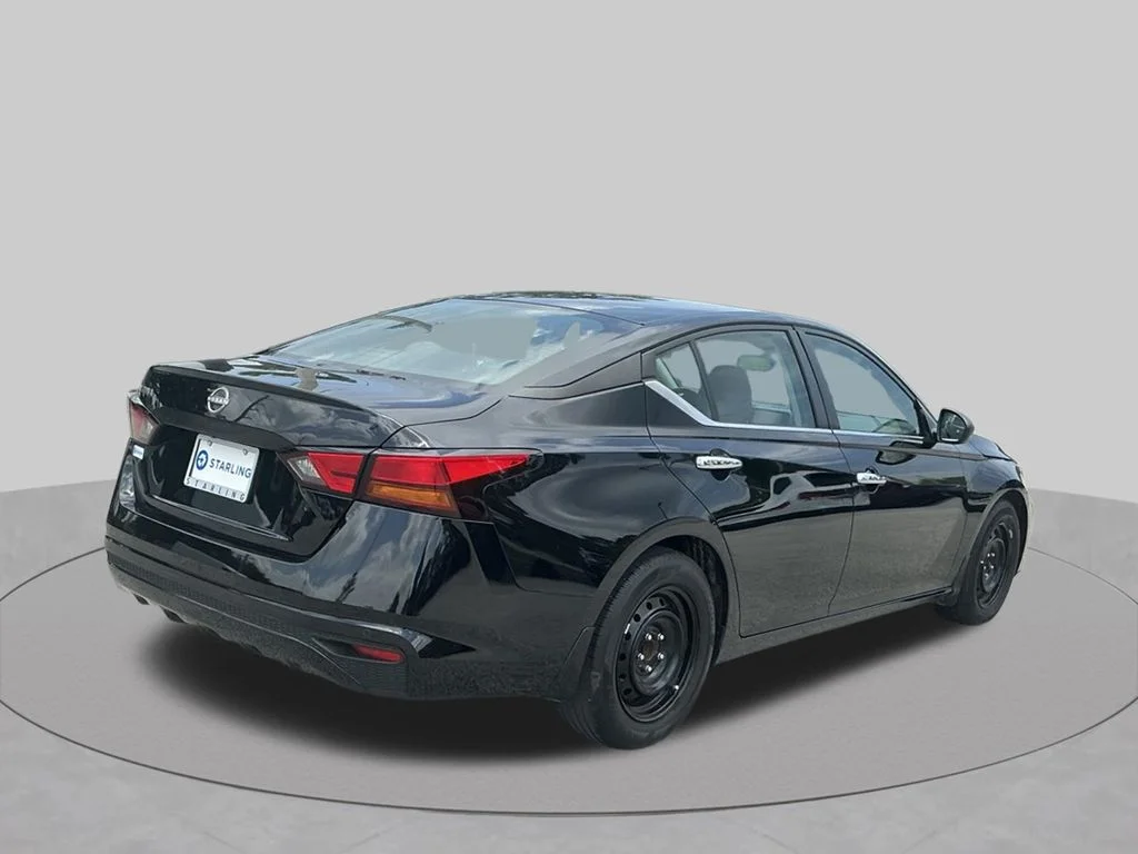 Used 2024 Black Nissan 2.5 S image 11