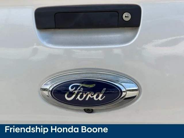 Used 2019 Silver Ford XLT image 10