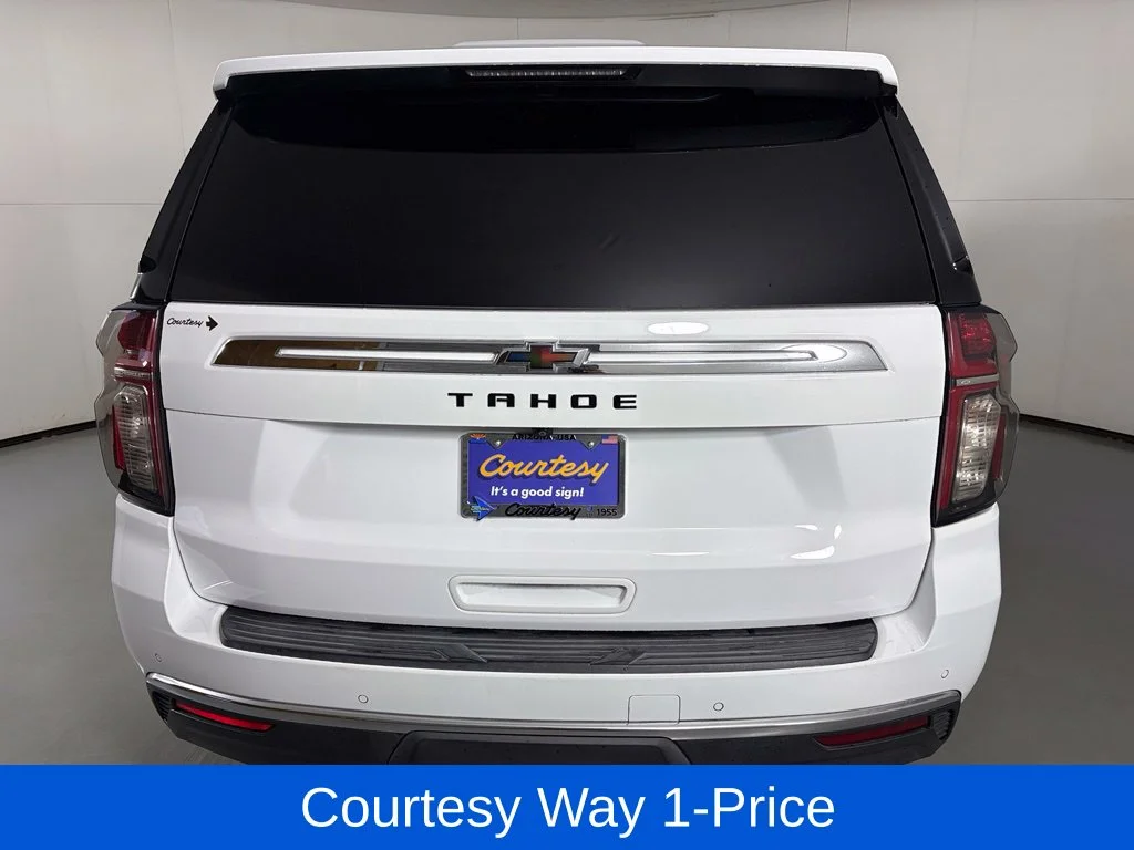 Used 2021 White Chevrolet LS image 9