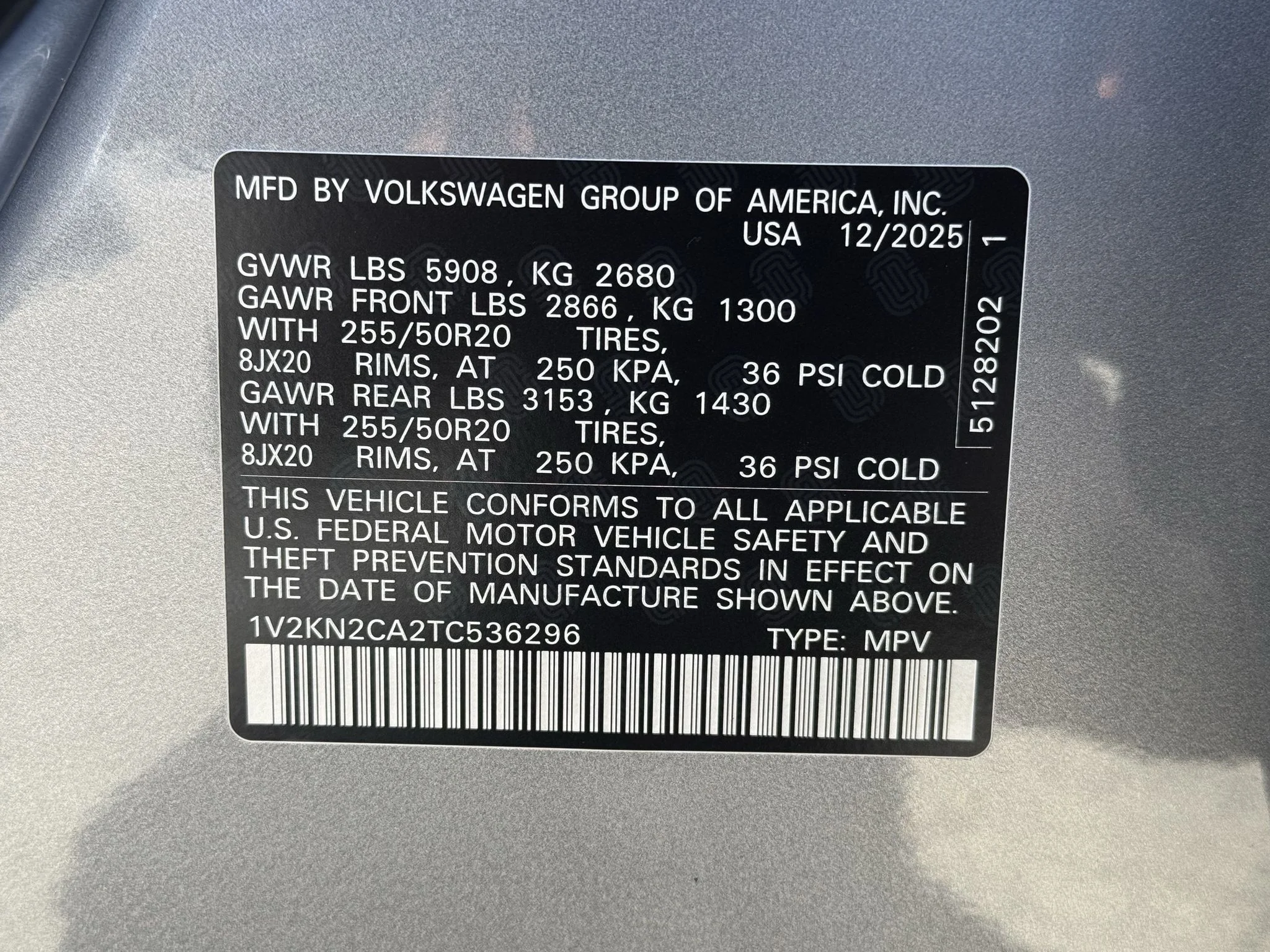 New 2026 Silver Mist Metallic Volkswagen 2.0T SE w/Technology image 39