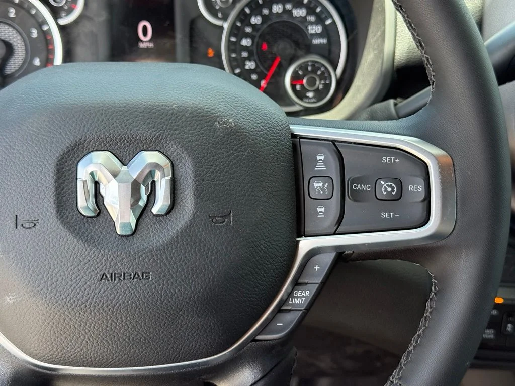 New 2026 Diamond Black Crystal Pearlcoat RAM Big Horn image 16