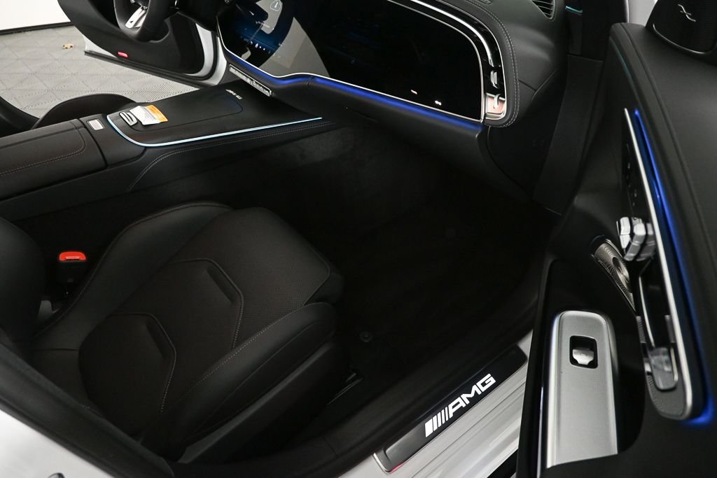 New 2026 MANUFAKTUR Moonlight White Metallic Mercedes-Benz AMG® E 53 E 4MATIC+ Sedan image 21