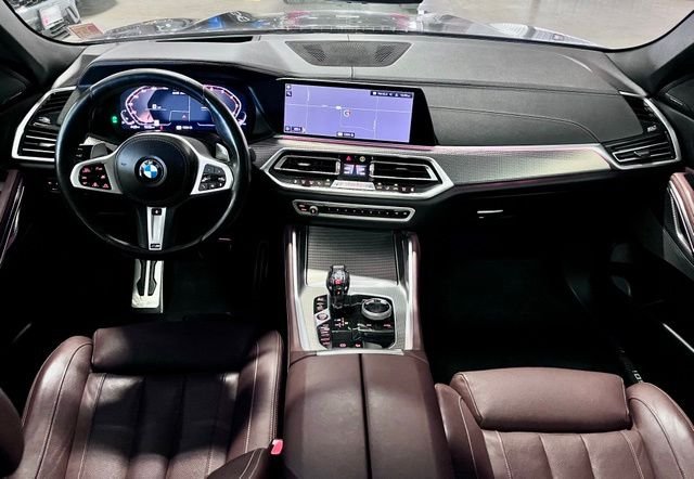Used 2021 Gray BMW M50i image 34