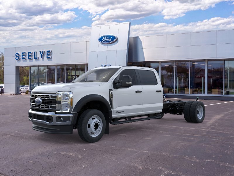 2026 Ford F-550 Super Duty Chassis Cab