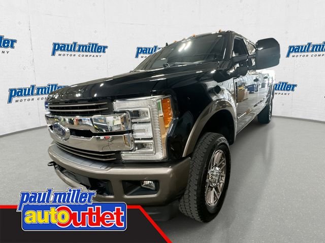 Used 2019  Ford King Ranch image 1