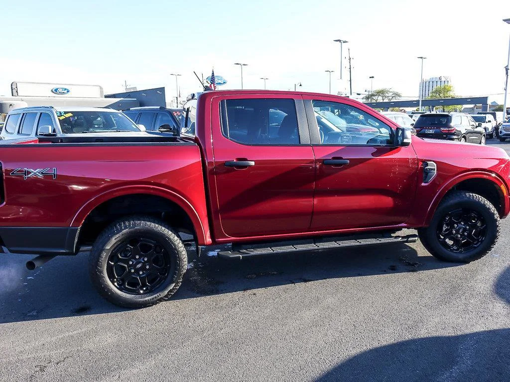 Used 2025 Ruby Red Metallic Tinted Clearcoat Ford XLT image 8