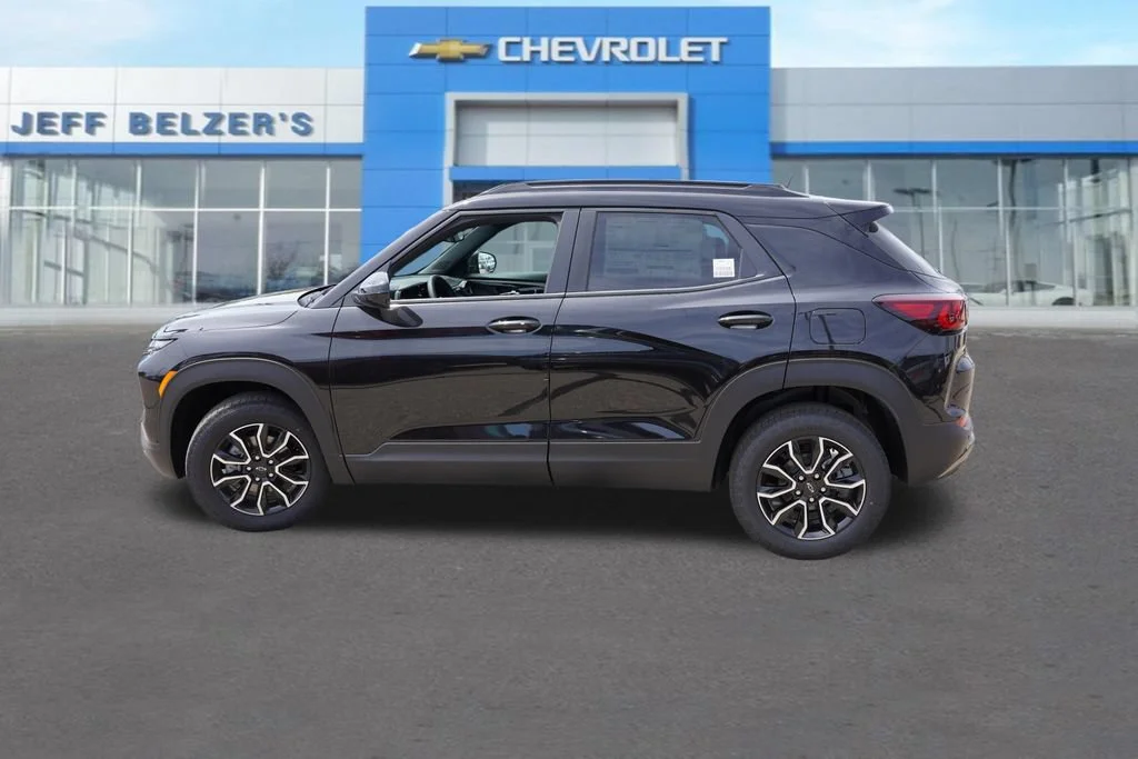 New 2026 Mosaic Black Metallic Chevrolet ACTIV image 6