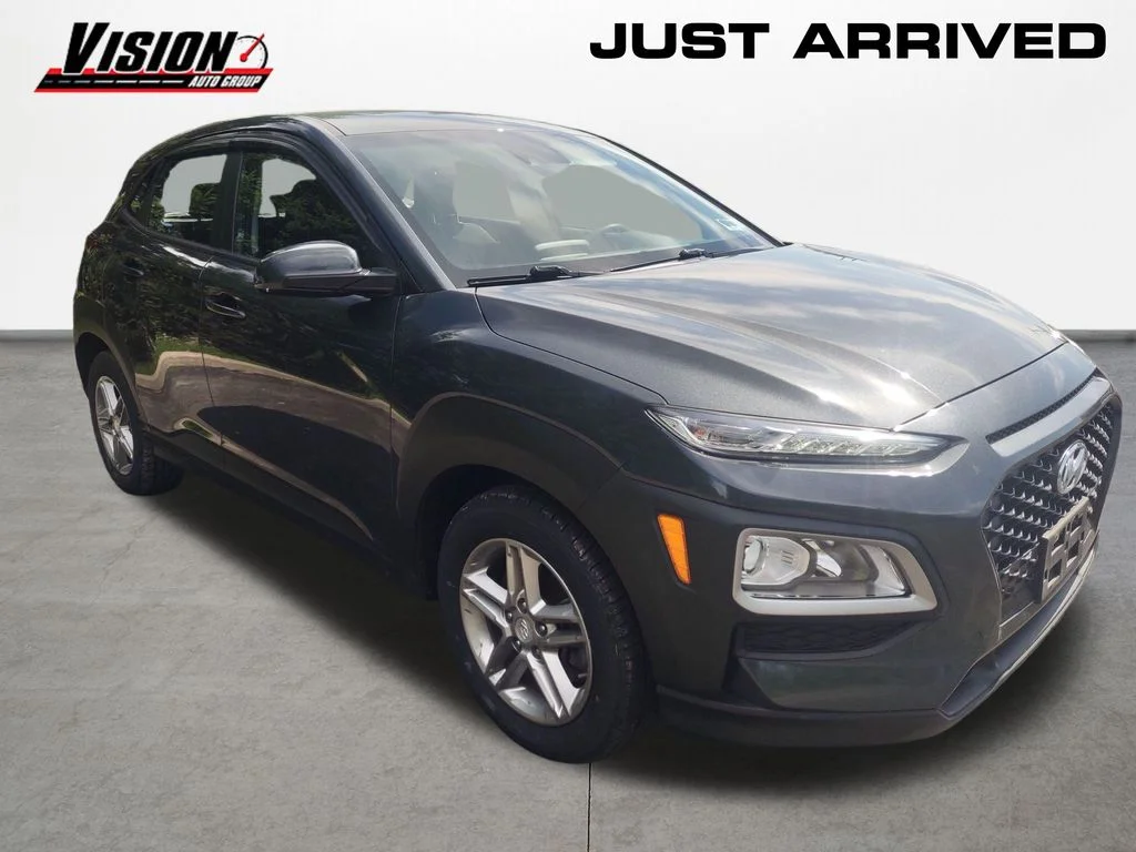 Used 2019 Gray Hyundai SE image 7