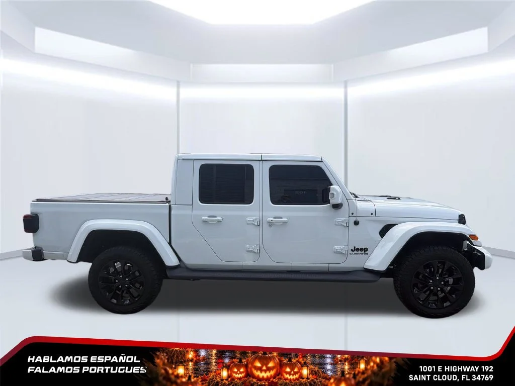 Used 2022 White Jeep High Altitude image 6