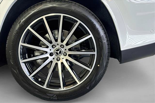 New 2026 MANUFAKTUR Moonlight White Metallic Mercedes-Benz GLS 450 image 59
