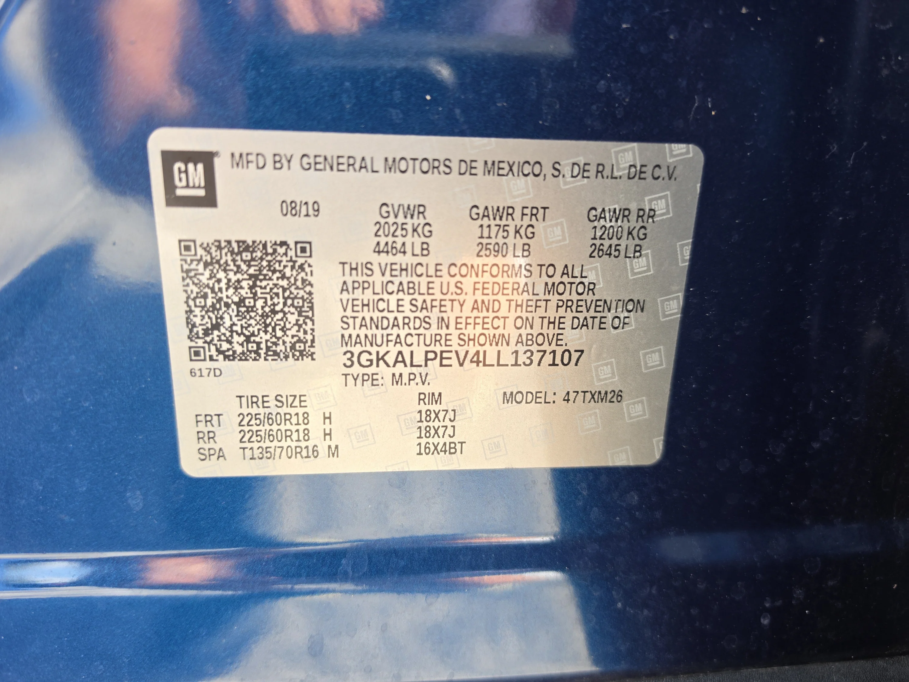 Used 2020 Blue Emerald Metallic GMC SLT image 41