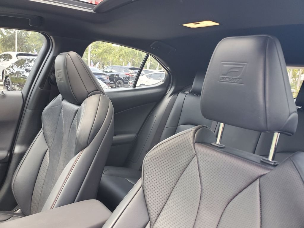 Used 2020 White Lexus 250h F SPORT image 18