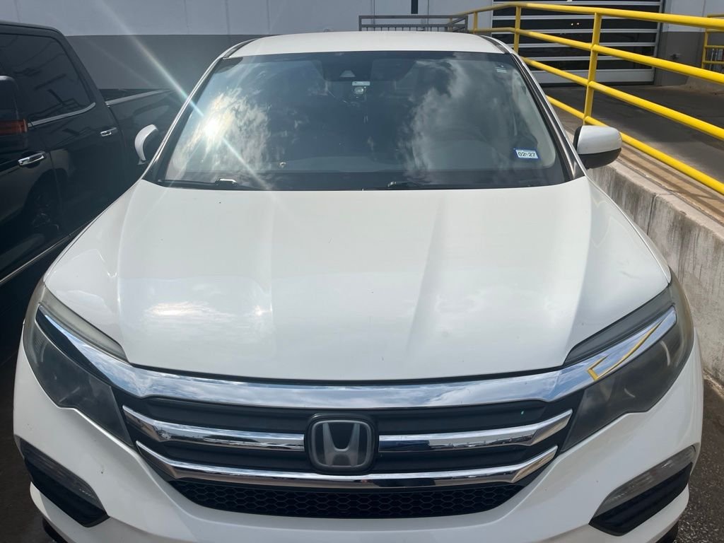 Used 2017 White Diamond Pearl Honda EX image 2