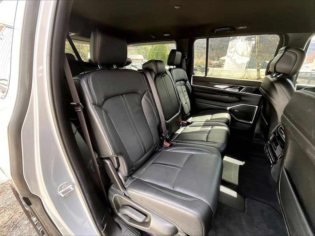 Used 2022 Silver Zynith Jeep Series III image 16