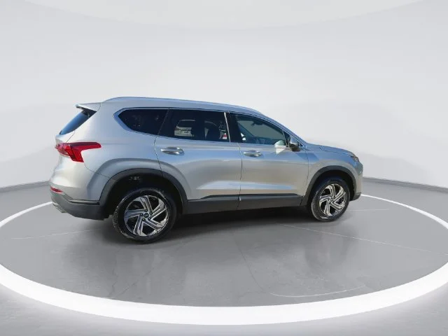 Used 2023 Silver Hyundai SEL image 8
