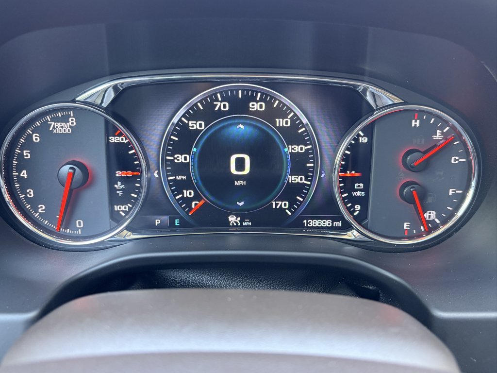 Used 2017 White Frost Tricoat GMC Denali image 14