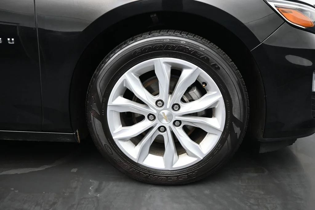 Used 2025 Black Chevrolet LT image 10