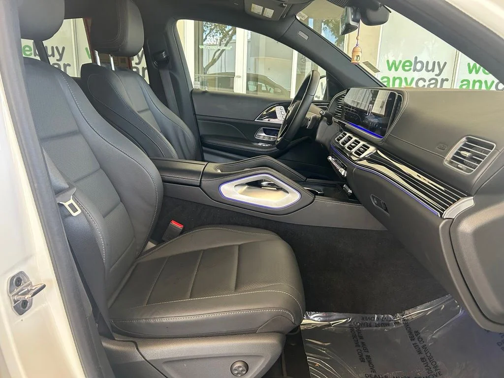 Used 2025 White Mercedes-Benz GLE 450 image 23