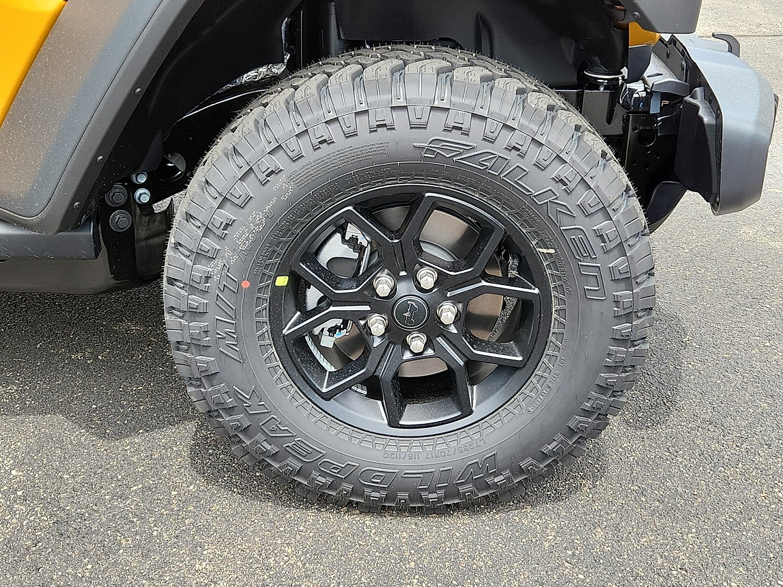 New 2026 Goldilocks Exterior Paint Jeep Sport image 8