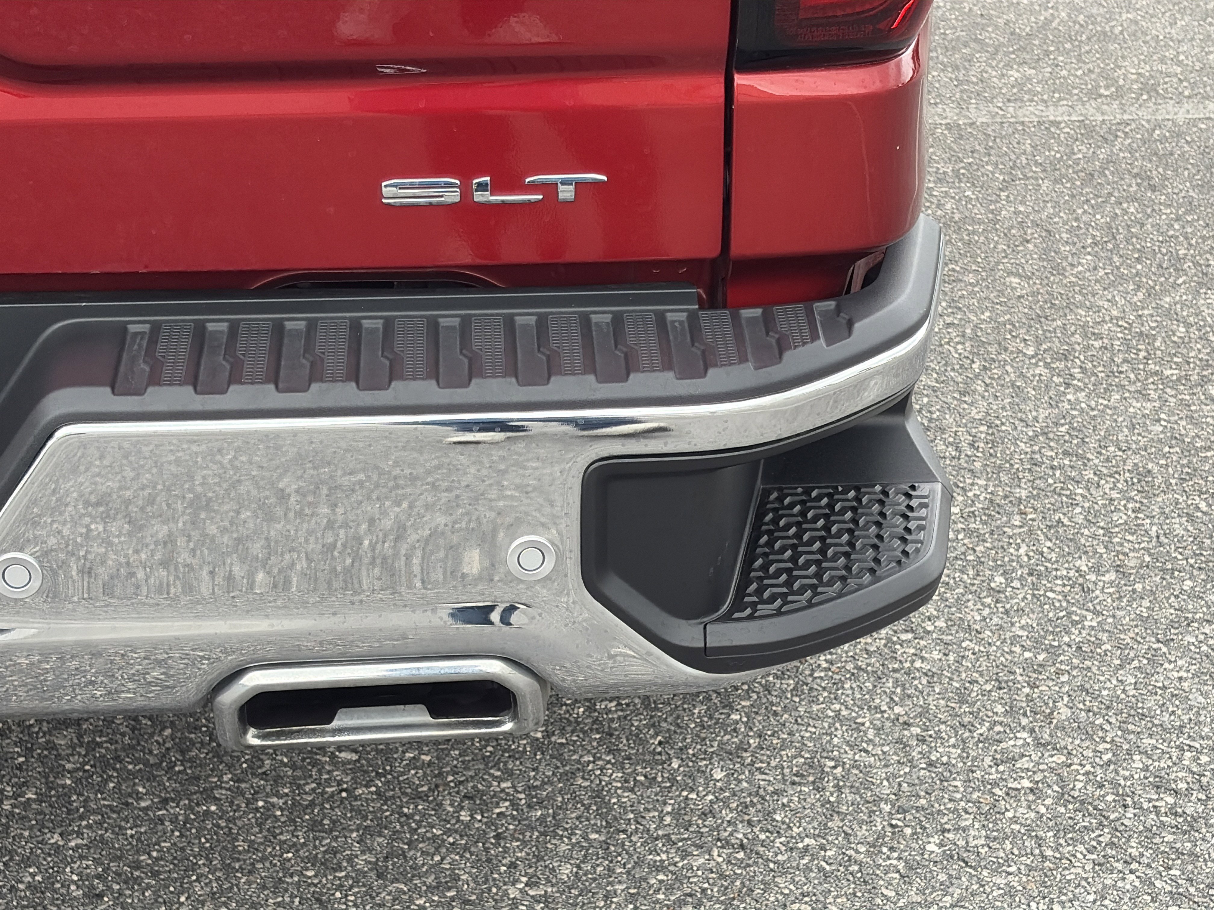 2024 GMC Sierra 1500 SLT - Photo 38