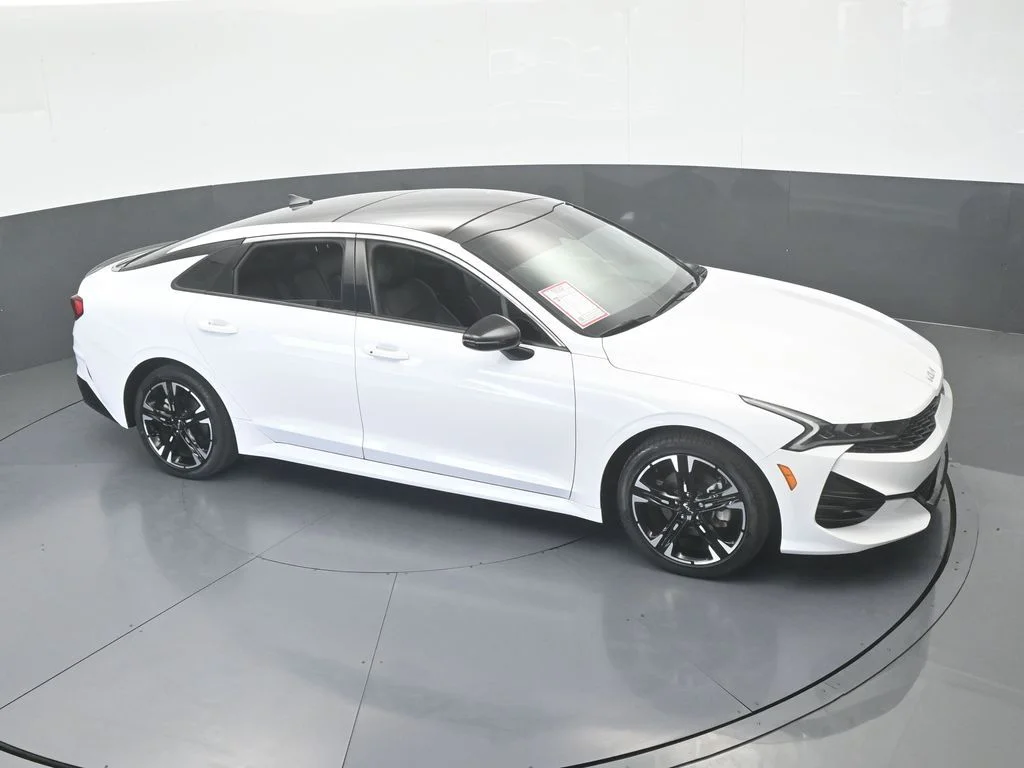 Used 2023 Glacial White Pearl Kia GT-Line image 51