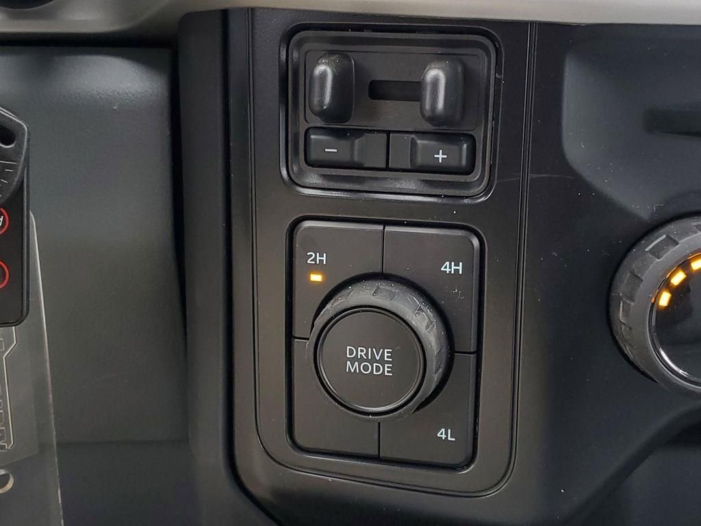 New 2026 Oxford White Ford F-450® XL image 23