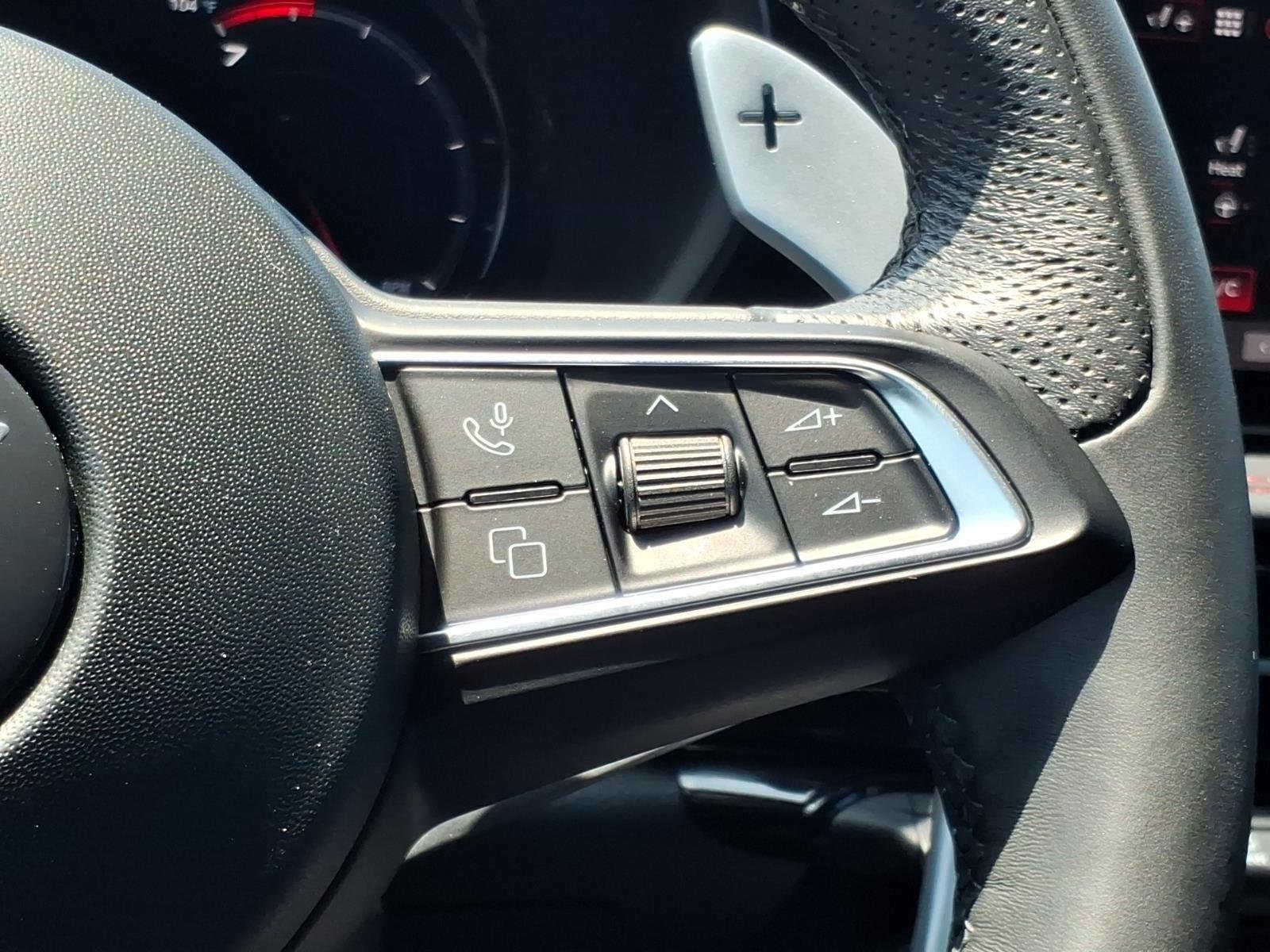 Used 2024 Acapulco Gold Dodge R/T image 28