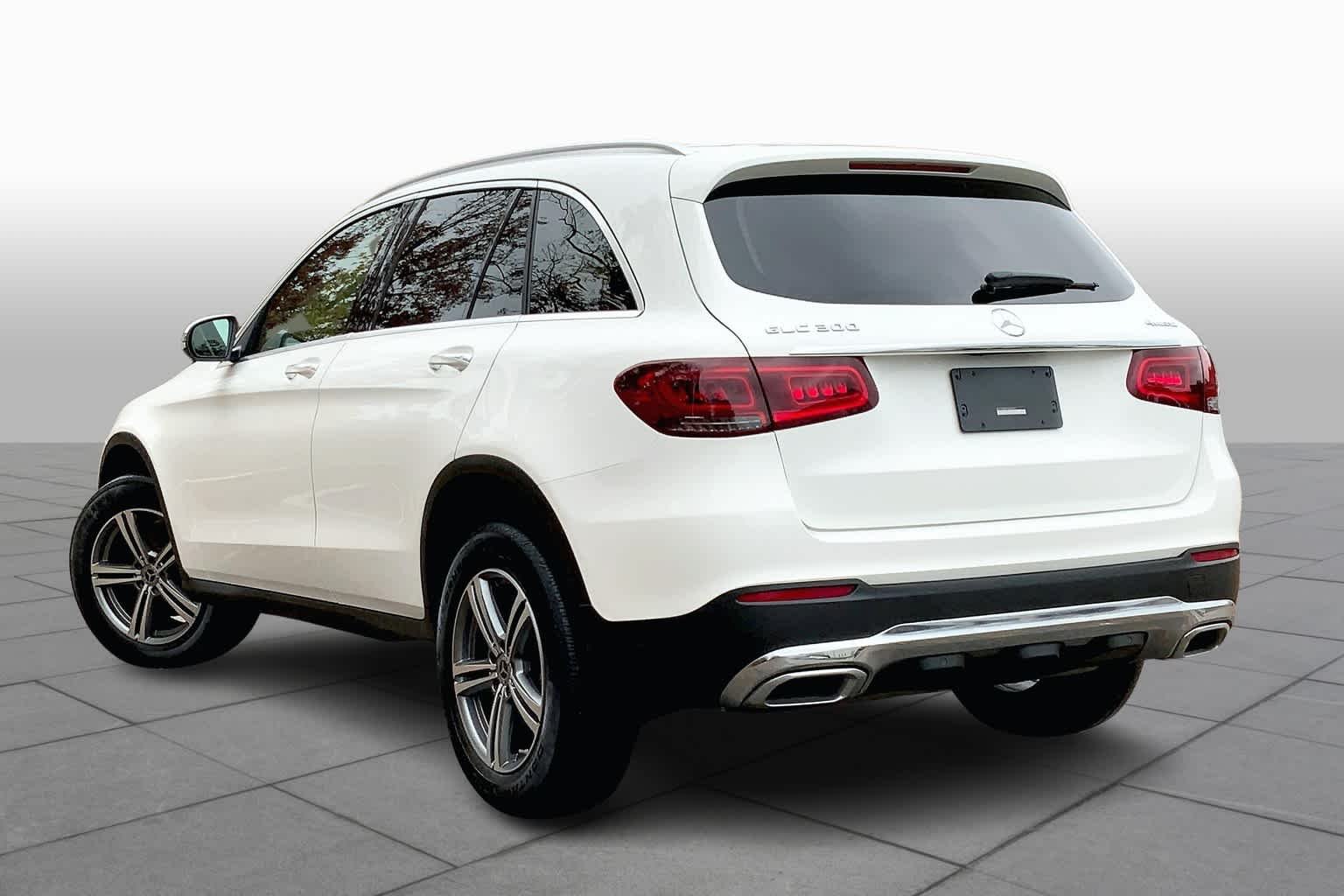 Used 2020 Polar White Mercedes-Benz GLC 300 image 12