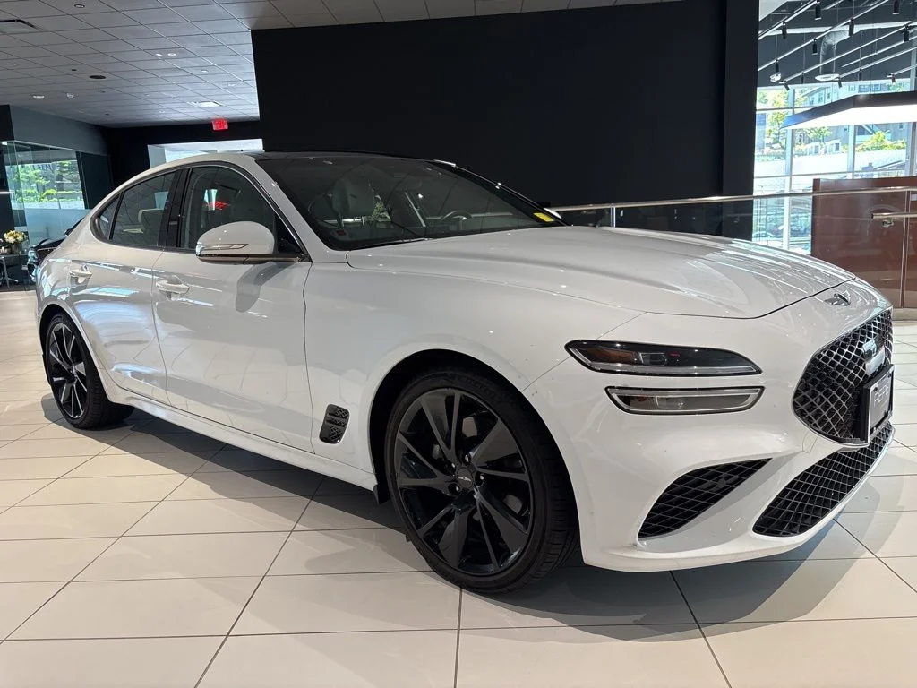 2023 Genesis G70 2.0T Standard AWD's photo