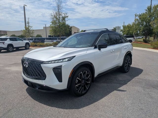 New 2027 2T RAD WHT INFINITI Autograph AWD image 7