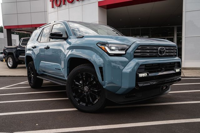 2026 Toyota 4Runner i-FORCE MAX Platinum