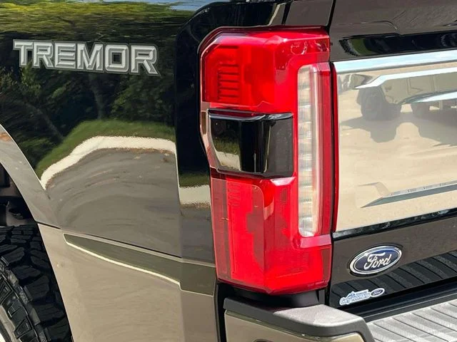 New 2026 Agate Black Metallic Ford F-350® King Ranch® image 10