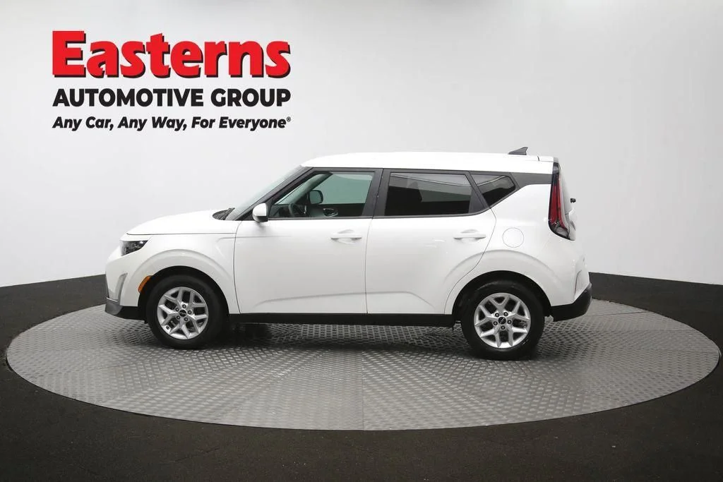 Used 2023 White Kia LX image 63