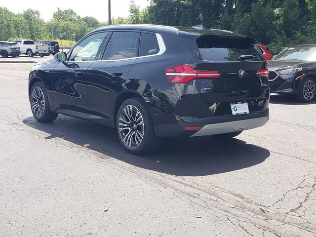 New 2026 Black Sapphire Metallic BMW 30 xDrive image 3