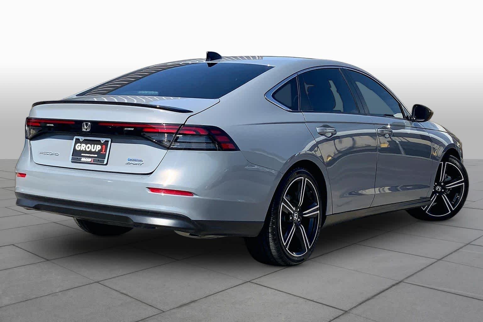 Used 2023 Urban Gray Pearl Honda Sport image 13