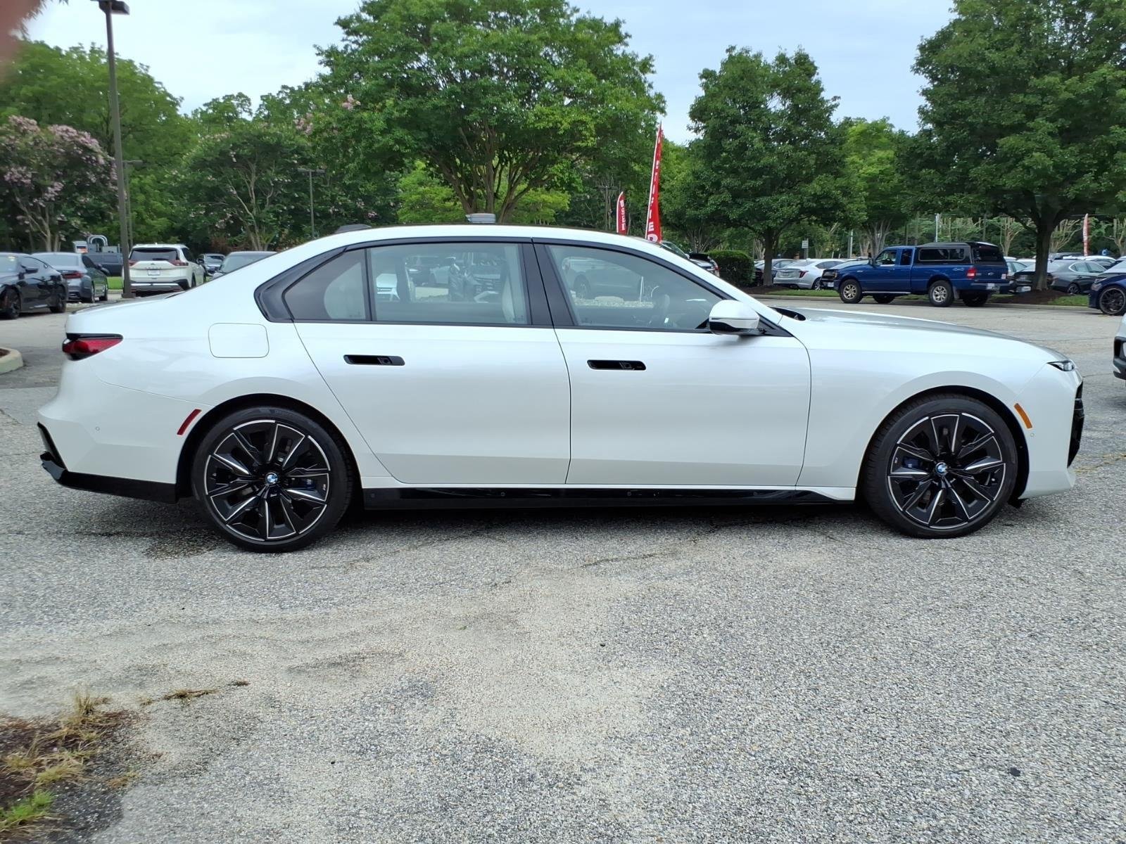 Used 2025 Mineral White Metallic BMW 760i xDrive image 6