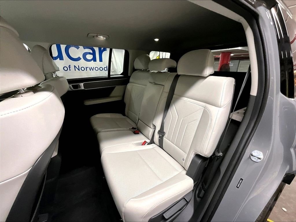 Used 2026 Gray Hyundai SEL image 15