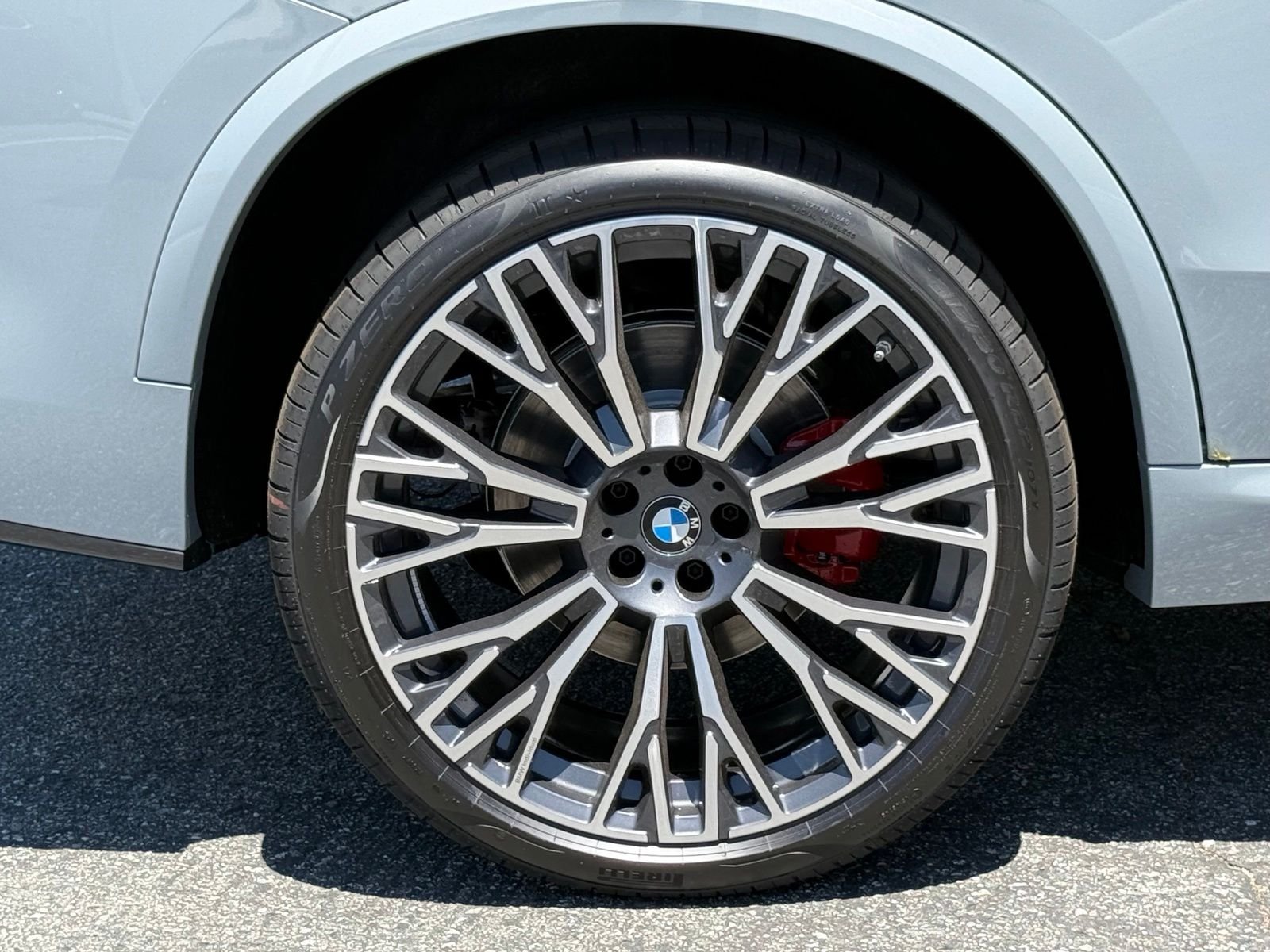 New 2026 Brooklyn Grey Metallic BMW xDrive40i image 17
