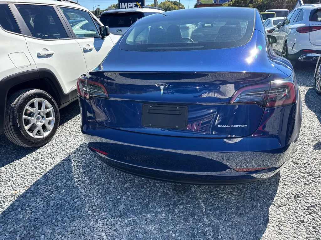 Used 2023 Blue Tesla Long Range image 3