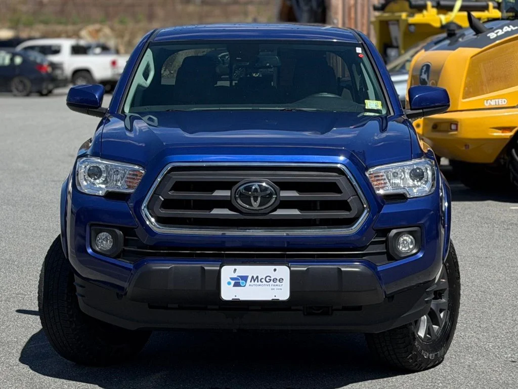 Used 2023 Blue Toyota SR5 image 2