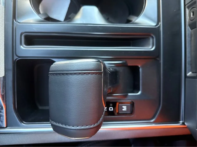 New 2026 Agate Black Metallic Ford Platinum® image 23