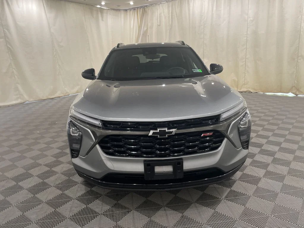 Used 2024 Sterling Gray Metallic Chevrolet 2RS image 3
