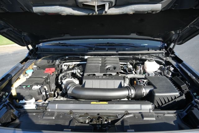 Used 2025 Gray Nissan SV image 12
