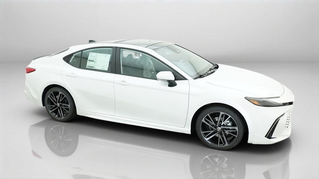 New 2027 Wind Chill Pearl <sup>1</sup> Toyota  XSE image 40