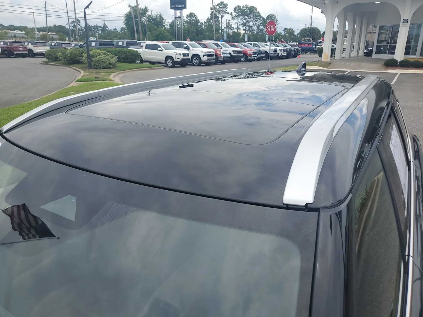 Used 2025 Graphite Gray Gray Mitsubishi SEL image 15