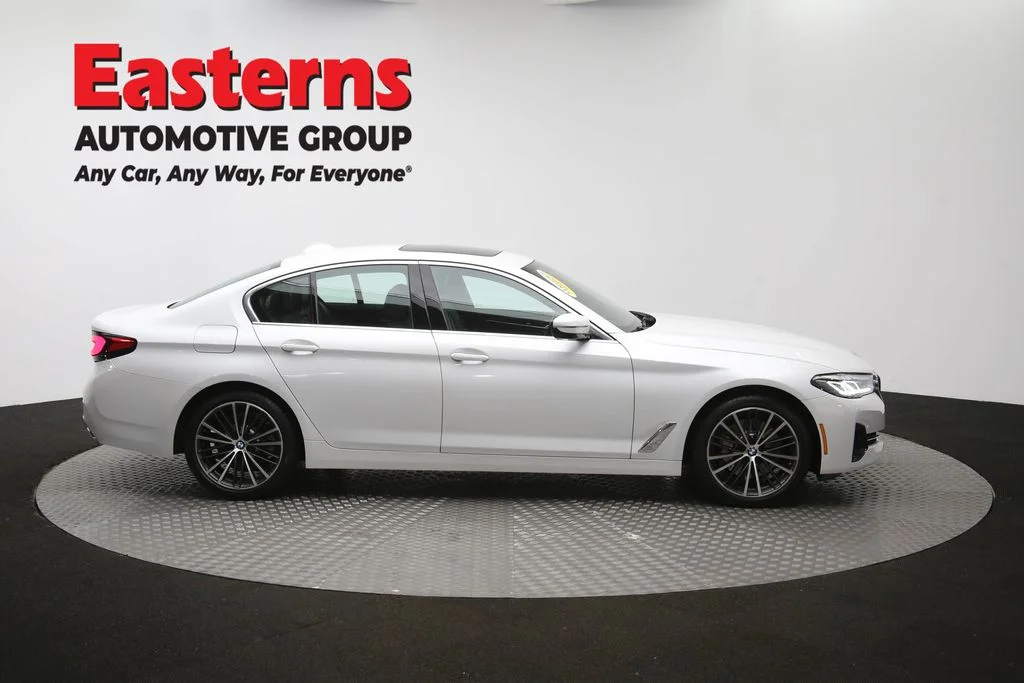 Used 2022 White BMW 530i xDrive image 49