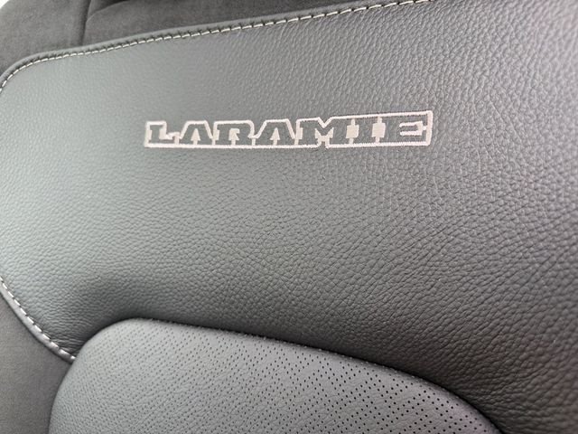 New 2026 Molten Red Pearl-Coat Exterior Paint RAM Laramie image 16