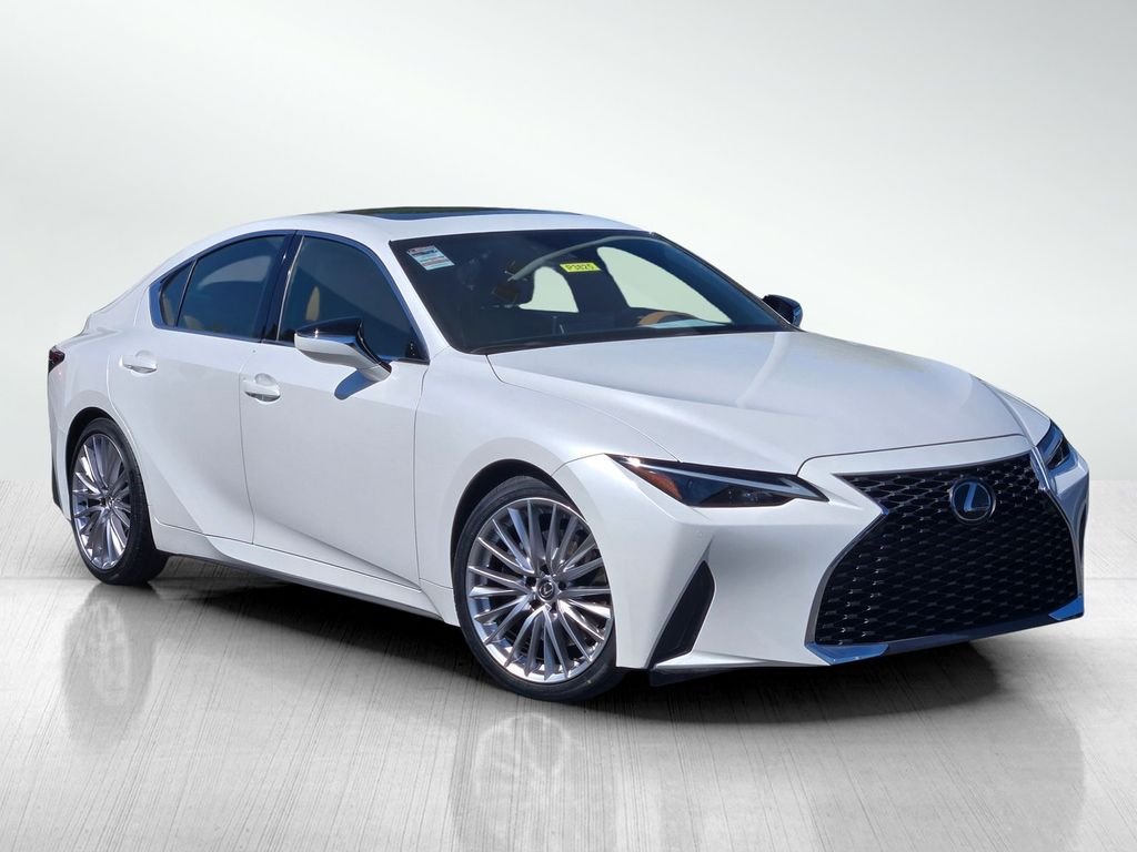 2023 Lexus IS 300