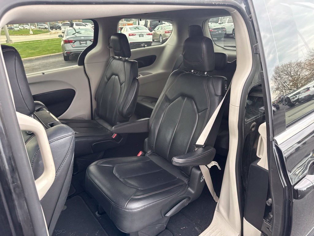 Certified Used 2020 Black Chrysler Touring L Plus image 9